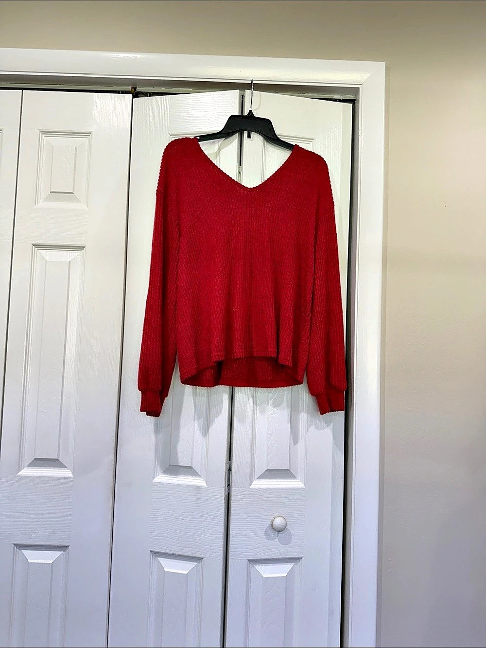 Ribbed Bow Detail Sweater in Red